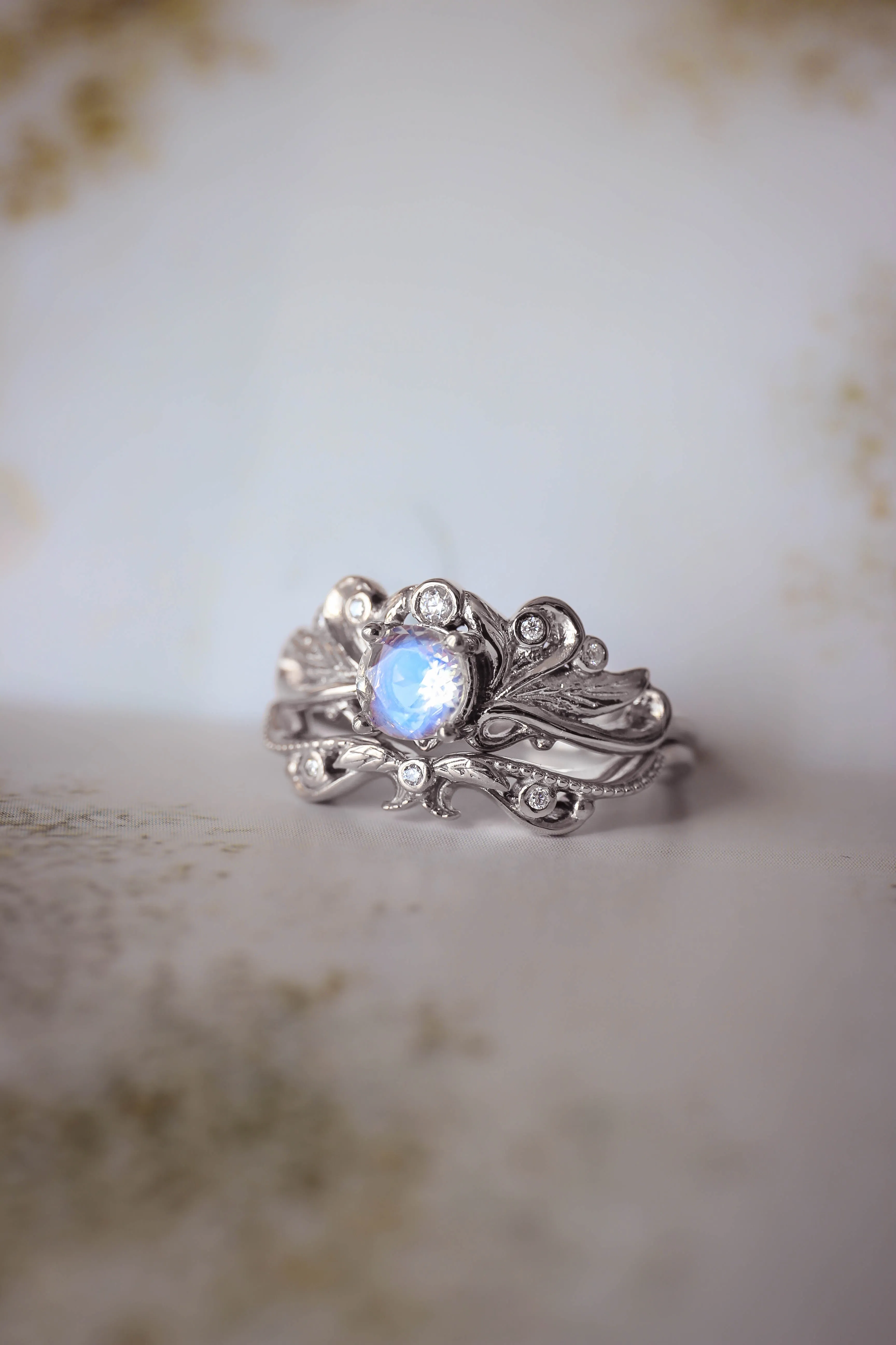 Blue moonstone vintage style bridal ring set / Damariss