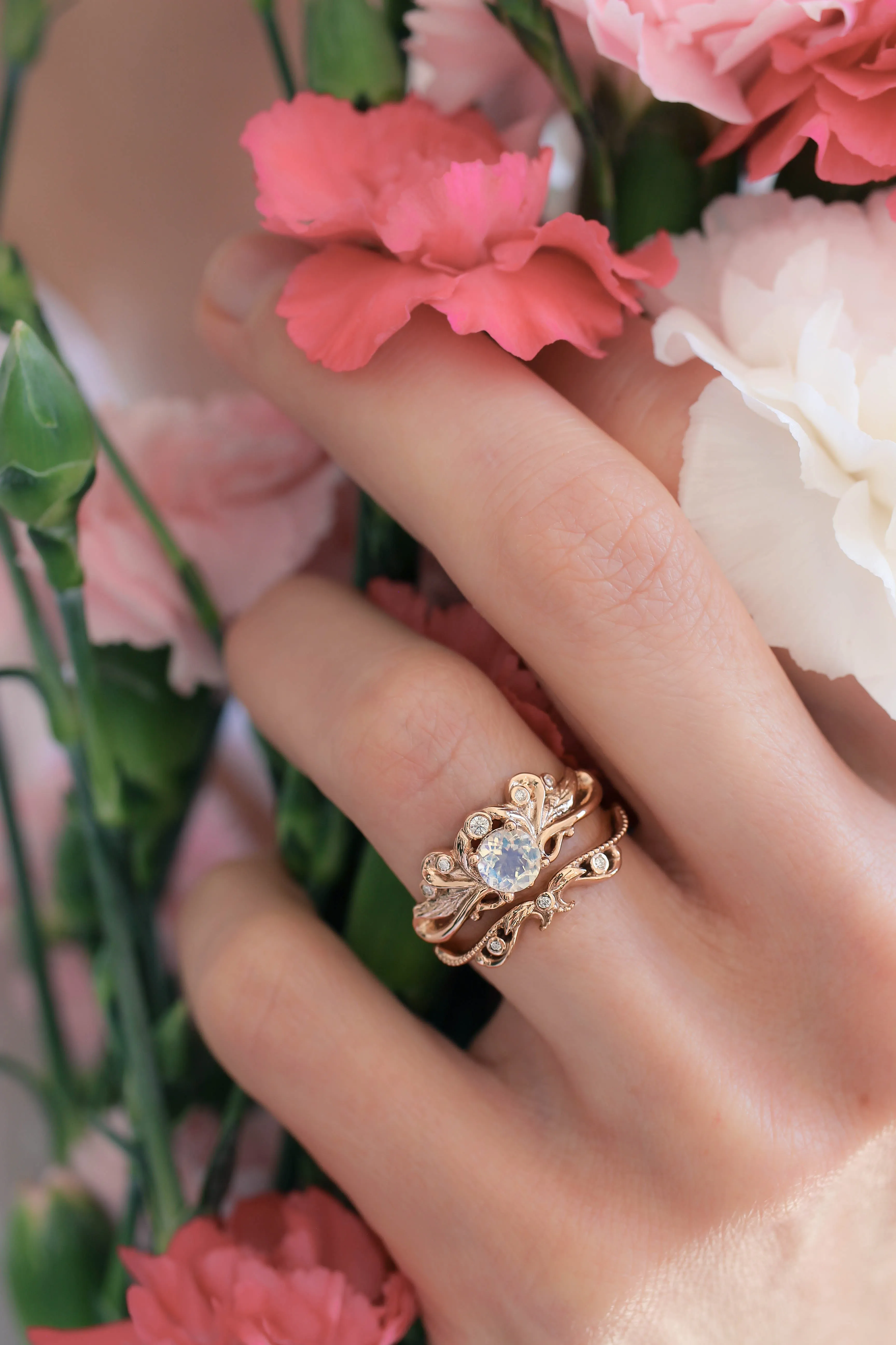 Blue moonstone vintage style bridal ring set / Damariss