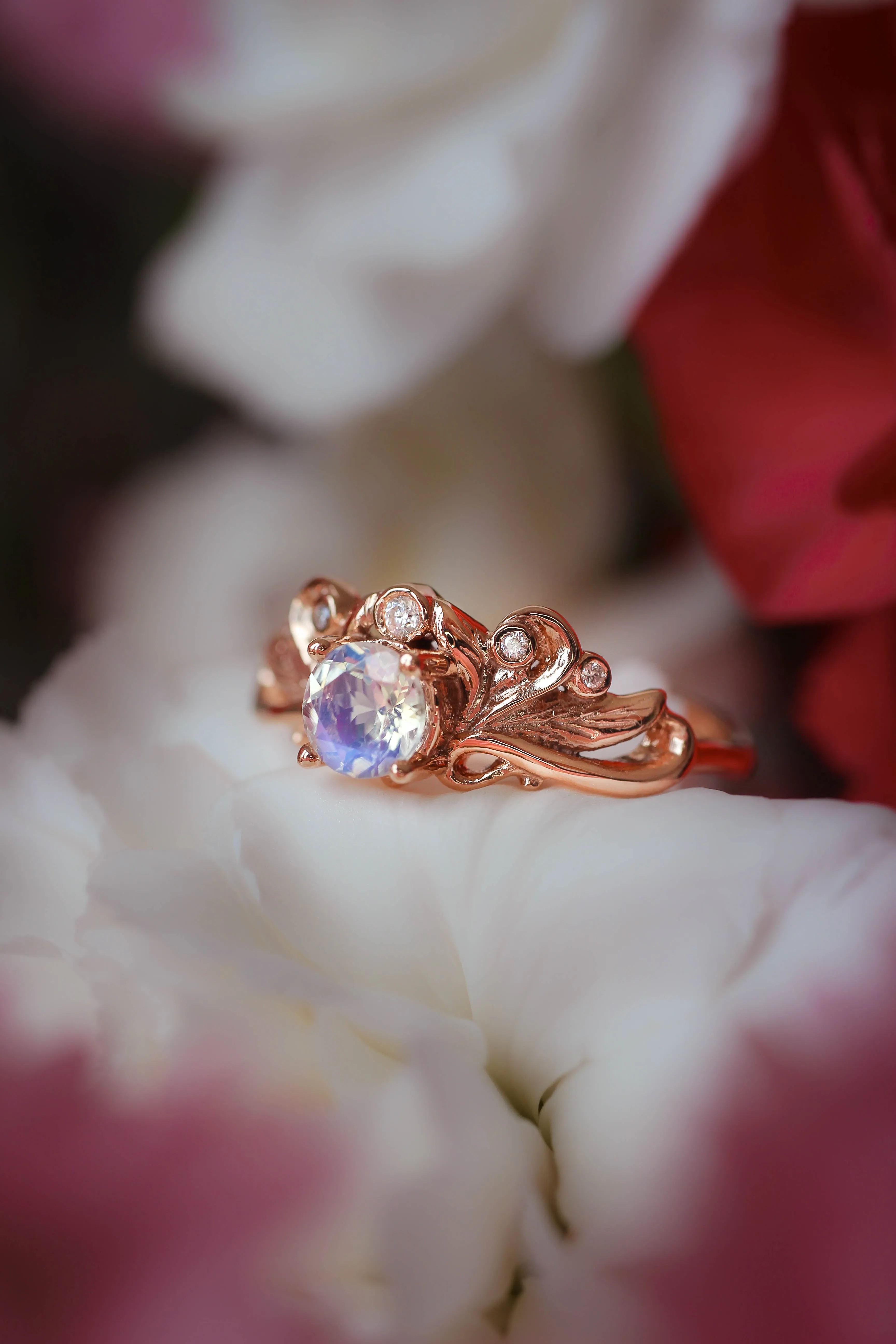 Blue moonstone vintage style bridal ring set / Damariss