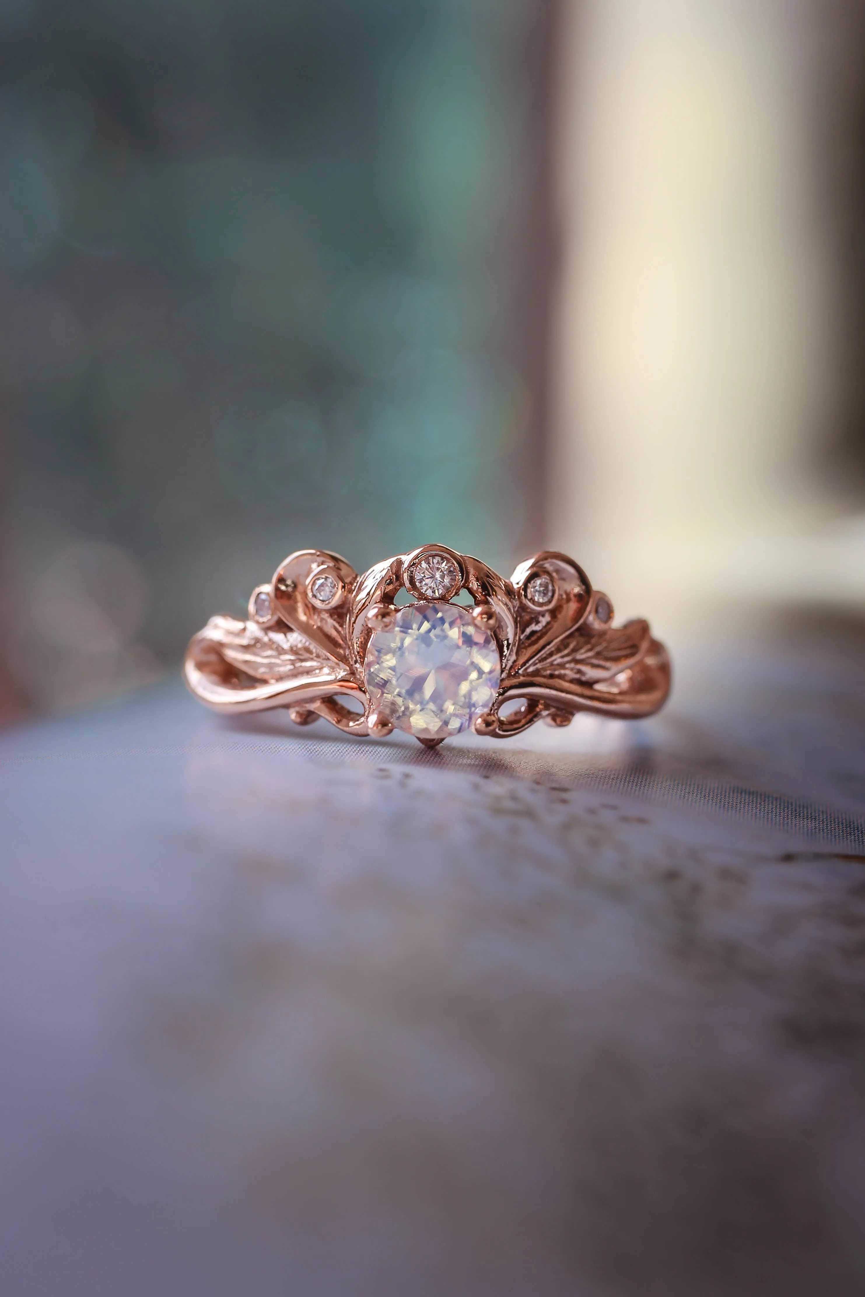 Blue moonstone vintage style bridal ring set / Damariss