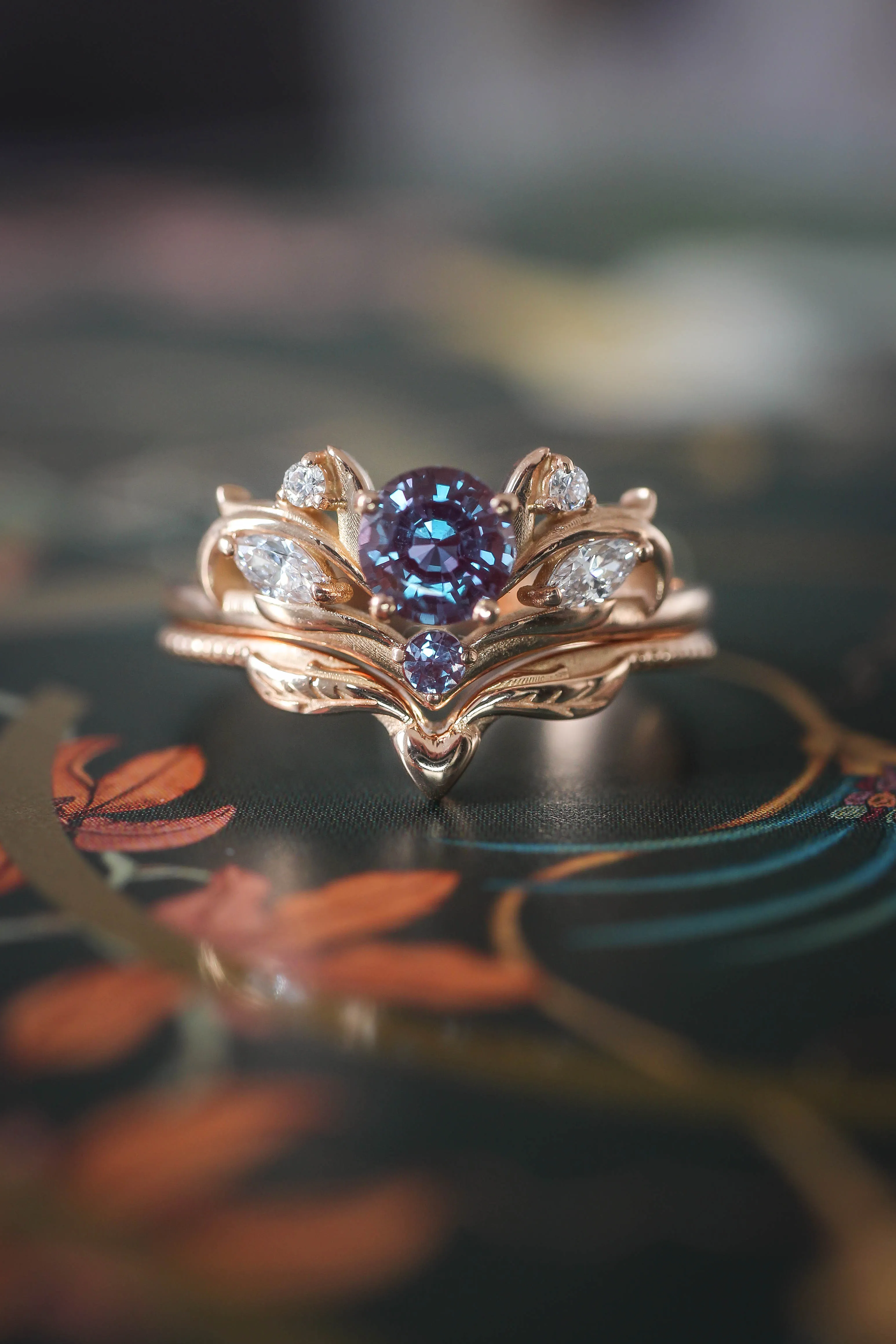Bridal ring set with alexandrite / Swanlake