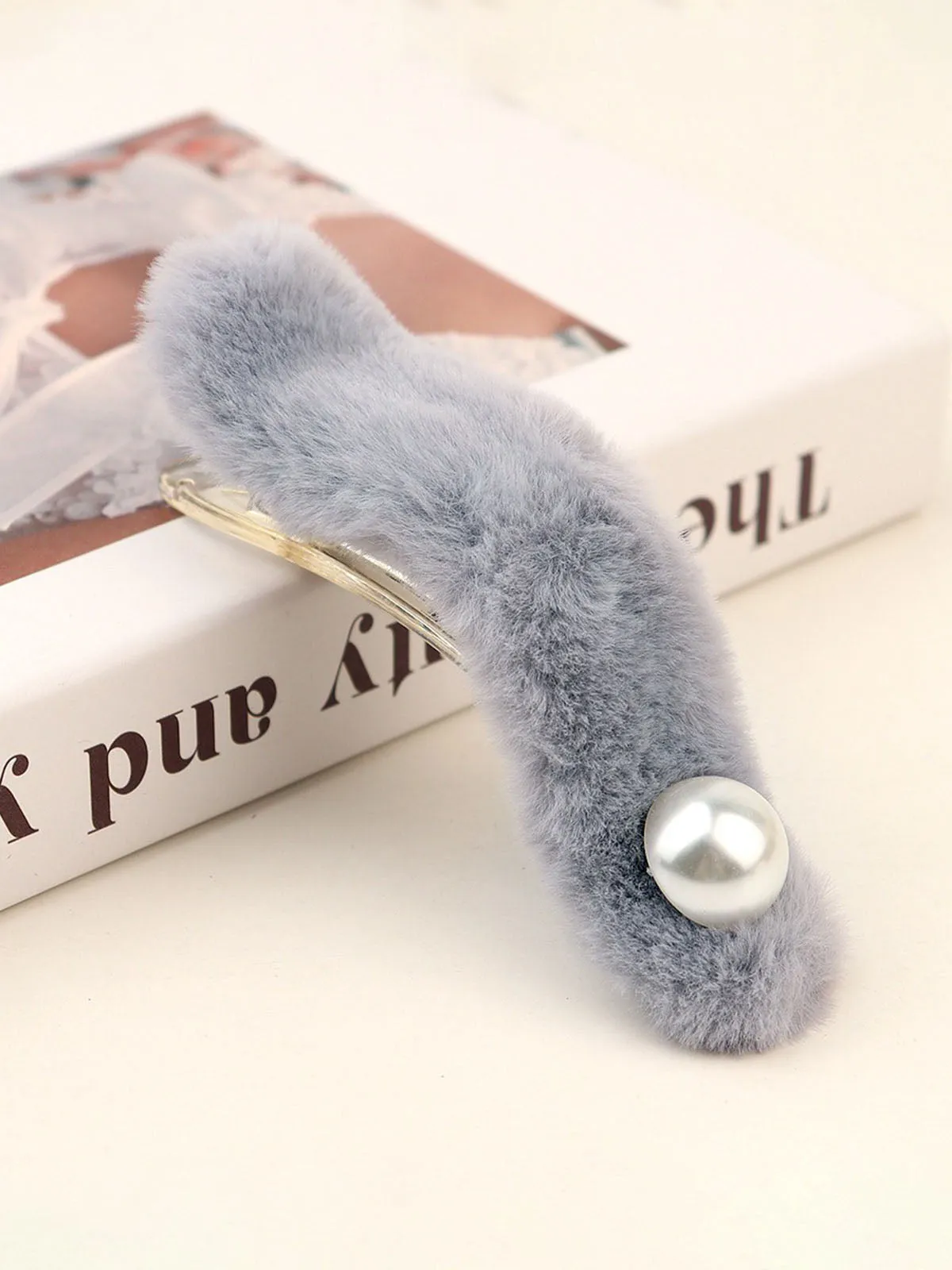 Plush Duckbill Hairpin