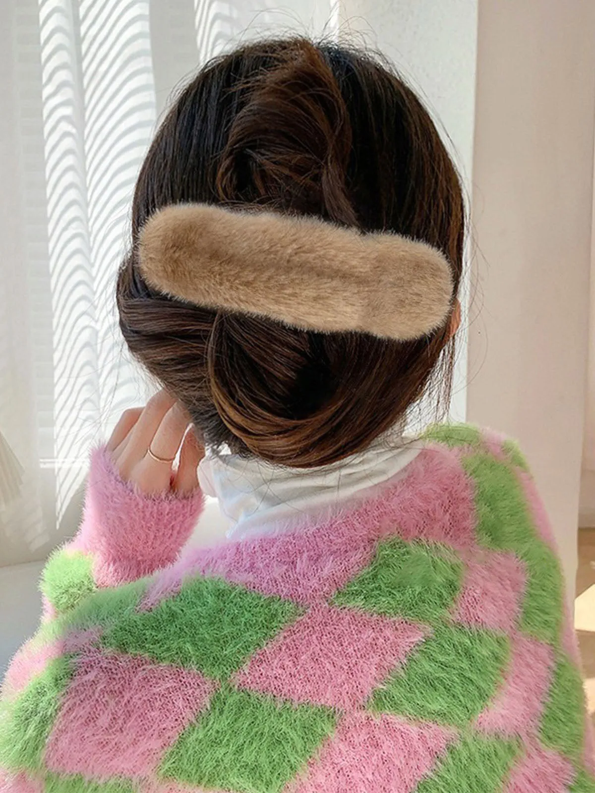 Plush Duckbill Hairpin