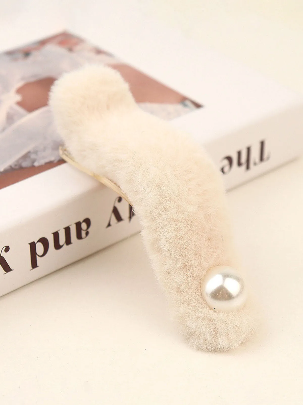 Plush Duckbill Hairpin