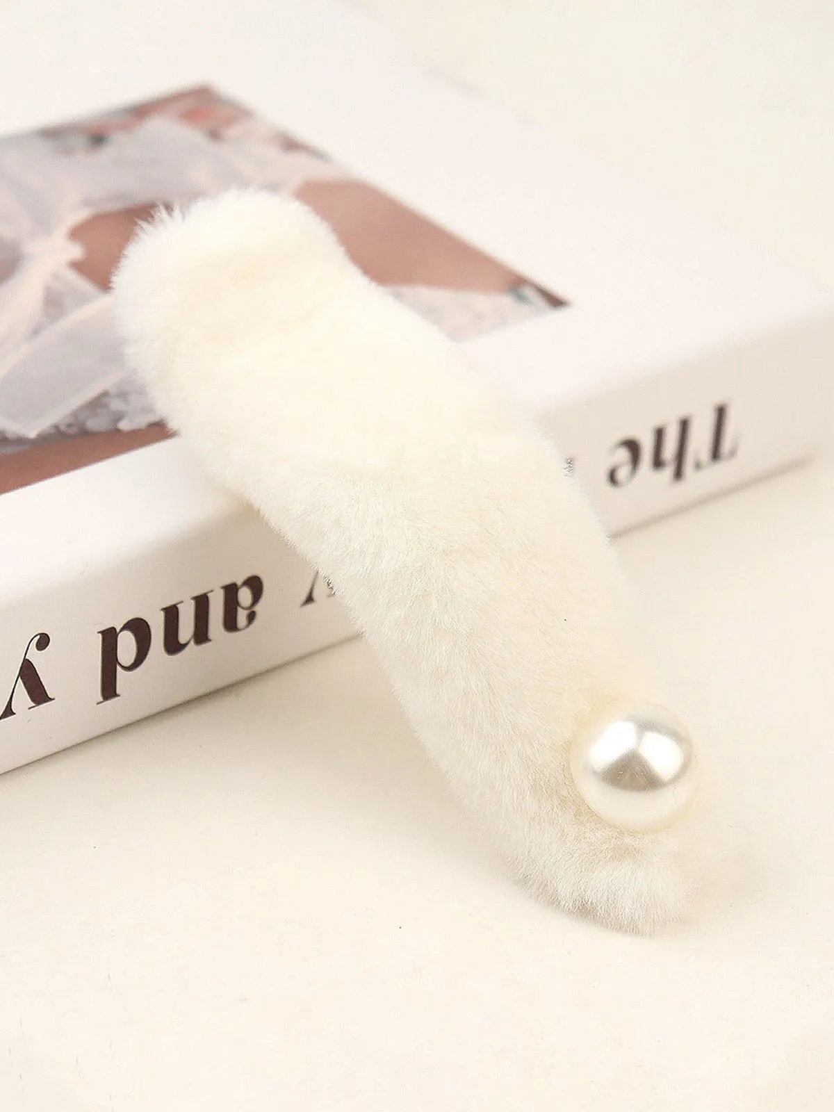Plush Duckbill Hairpin