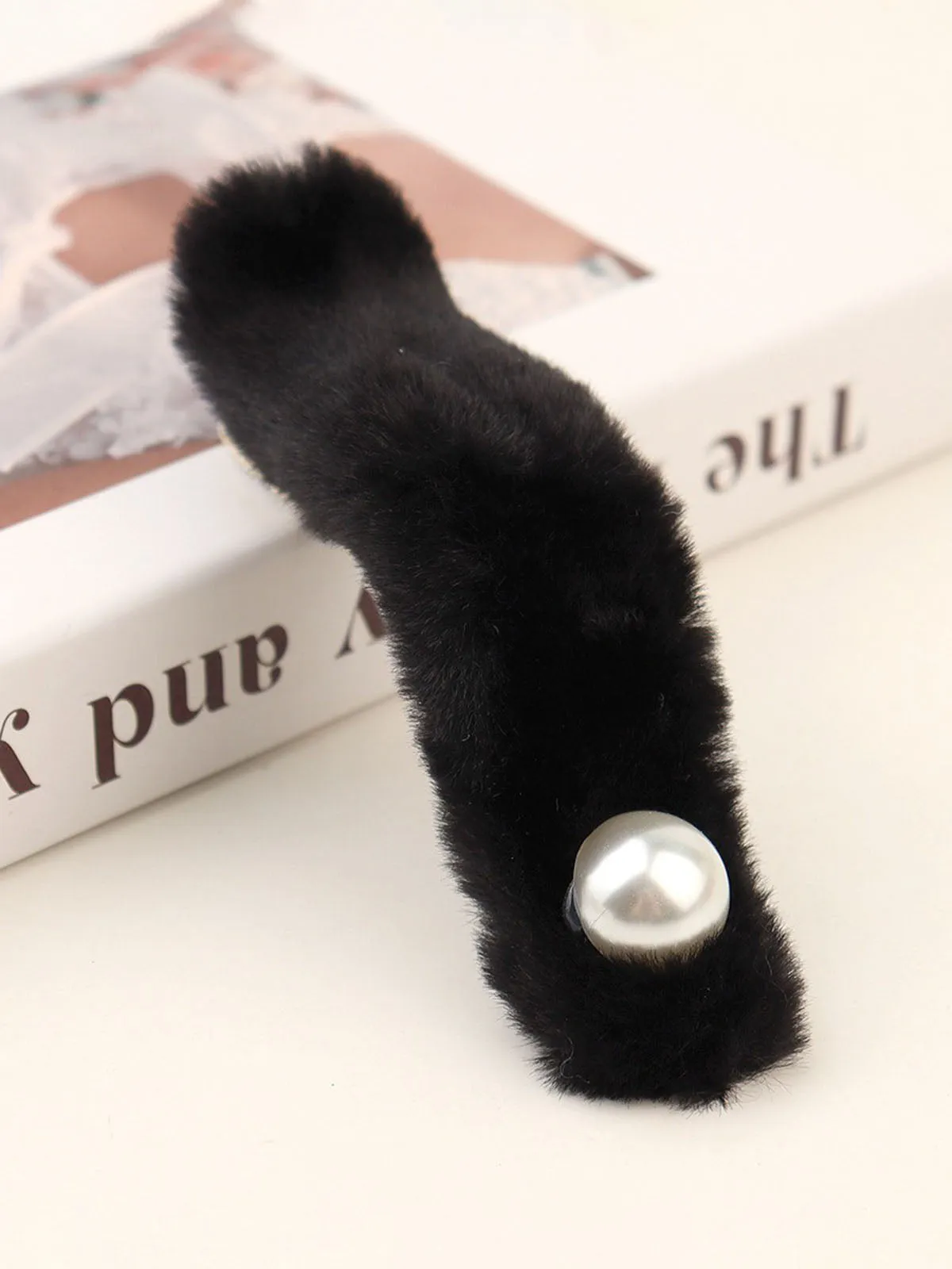 Plush Duckbill Hairpin