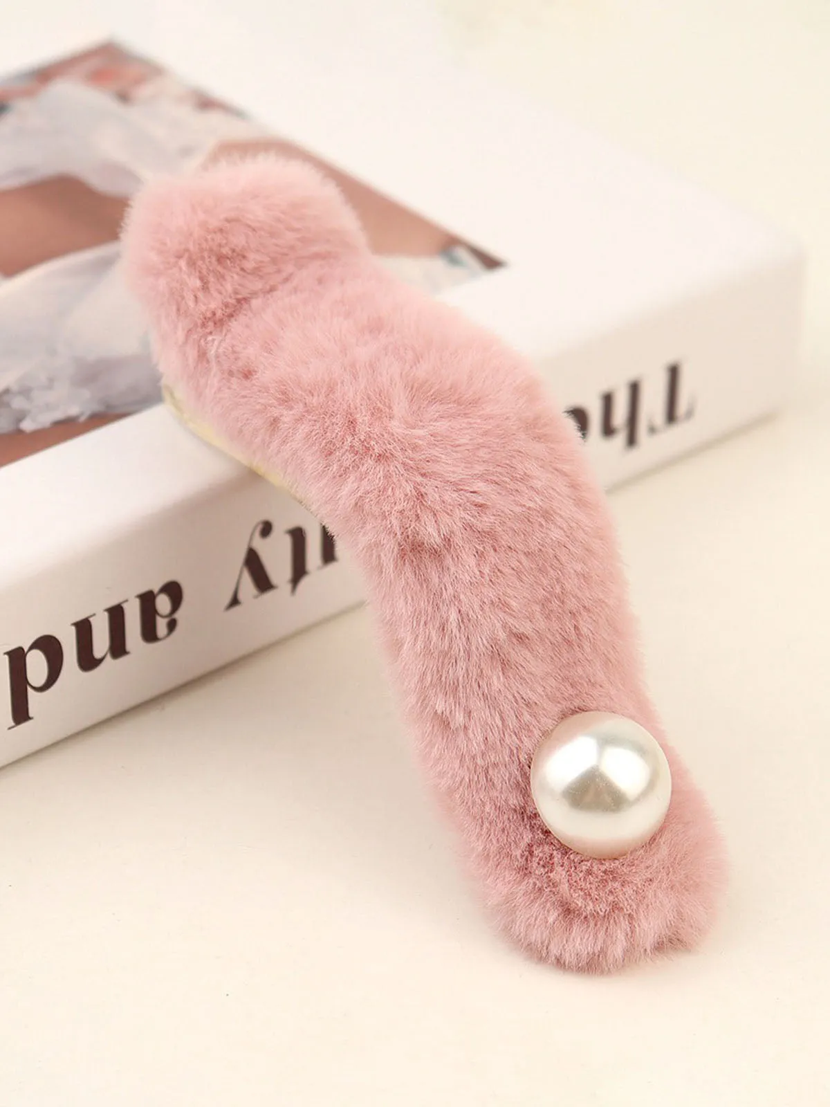 Plush Duckbill Hairpin