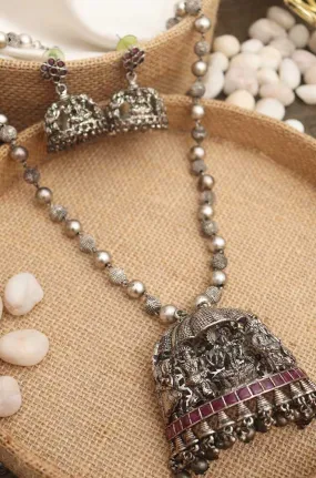 Radiant Elegance: Luxurionworld's Exclusive Necklace Set for Unmatched Sophistication