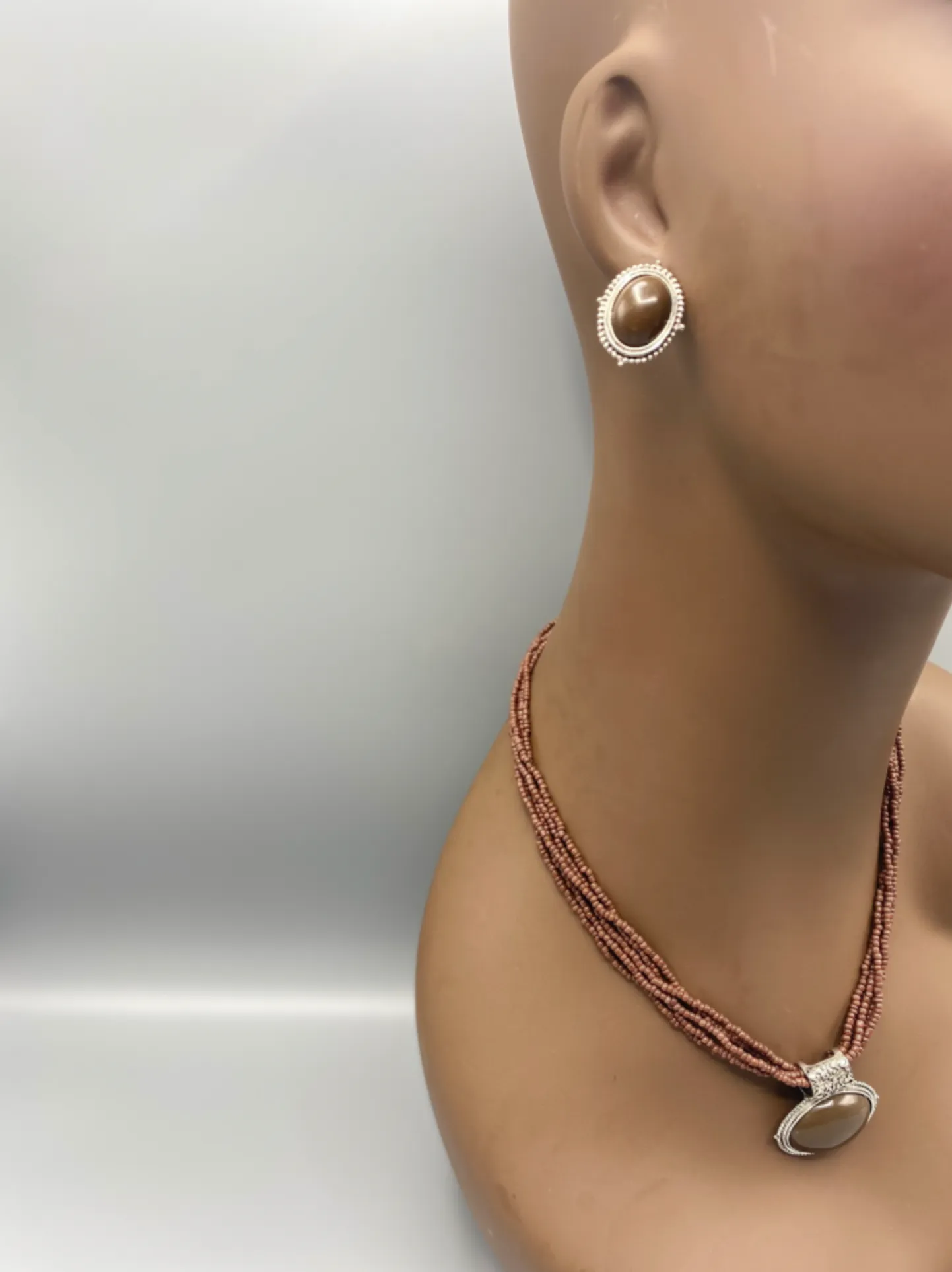 Yawa Necklace Earring Set